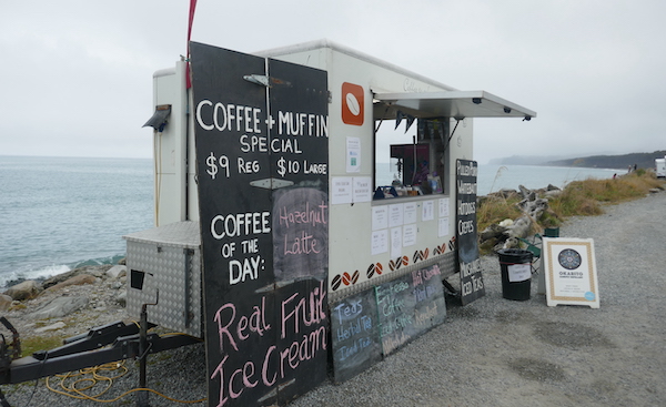 mobiler Kaffeestand (Bruce Bay, Westküste der Südinsel / 2020)