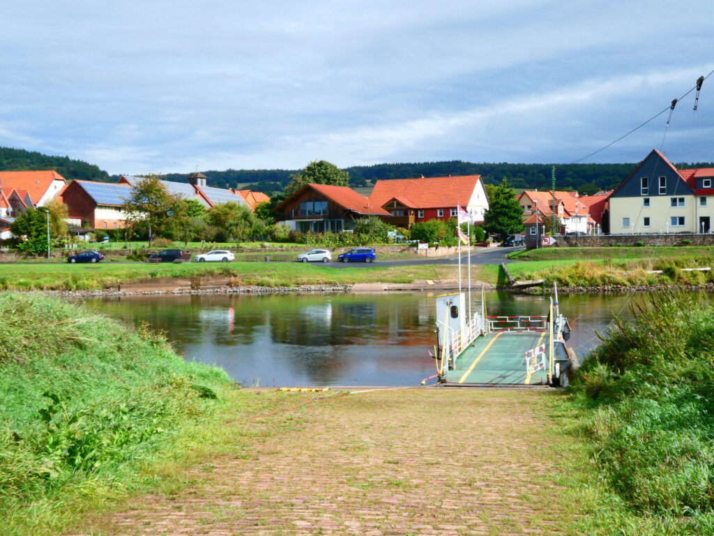 Die Fähre Oedelsheim
