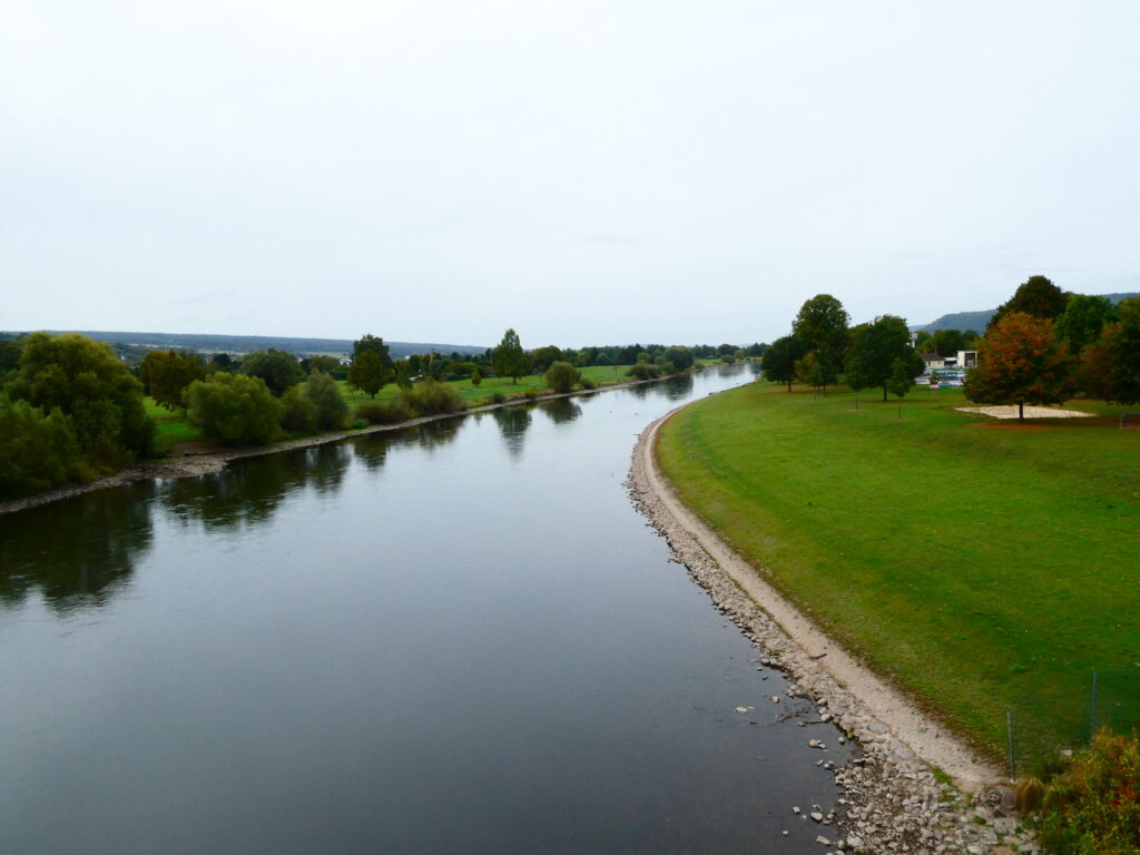 Die Weser bei Holzminden